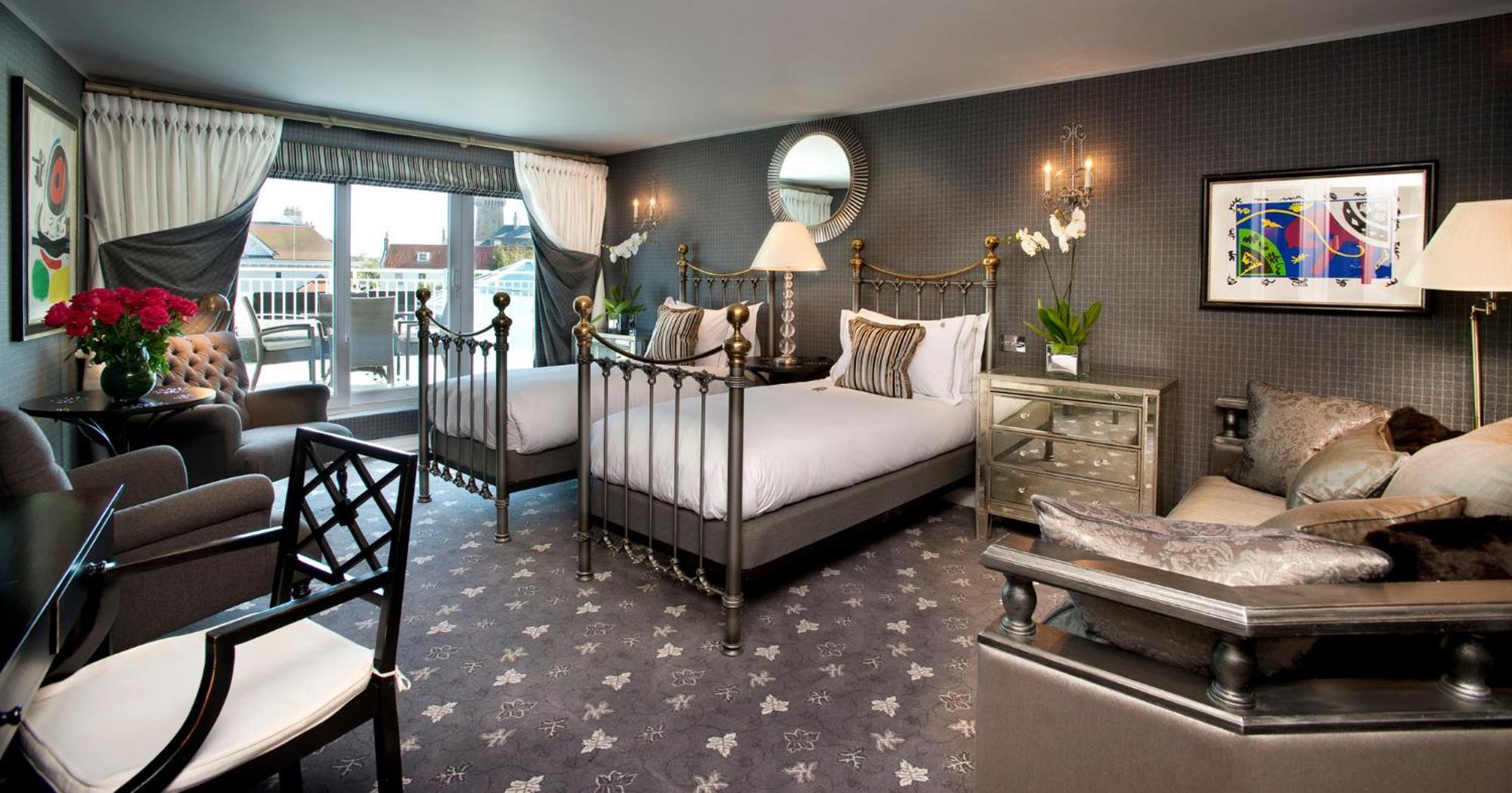 Duke Of Richmond Hotel Saint Peter Port ภายนอก รูปภาพ