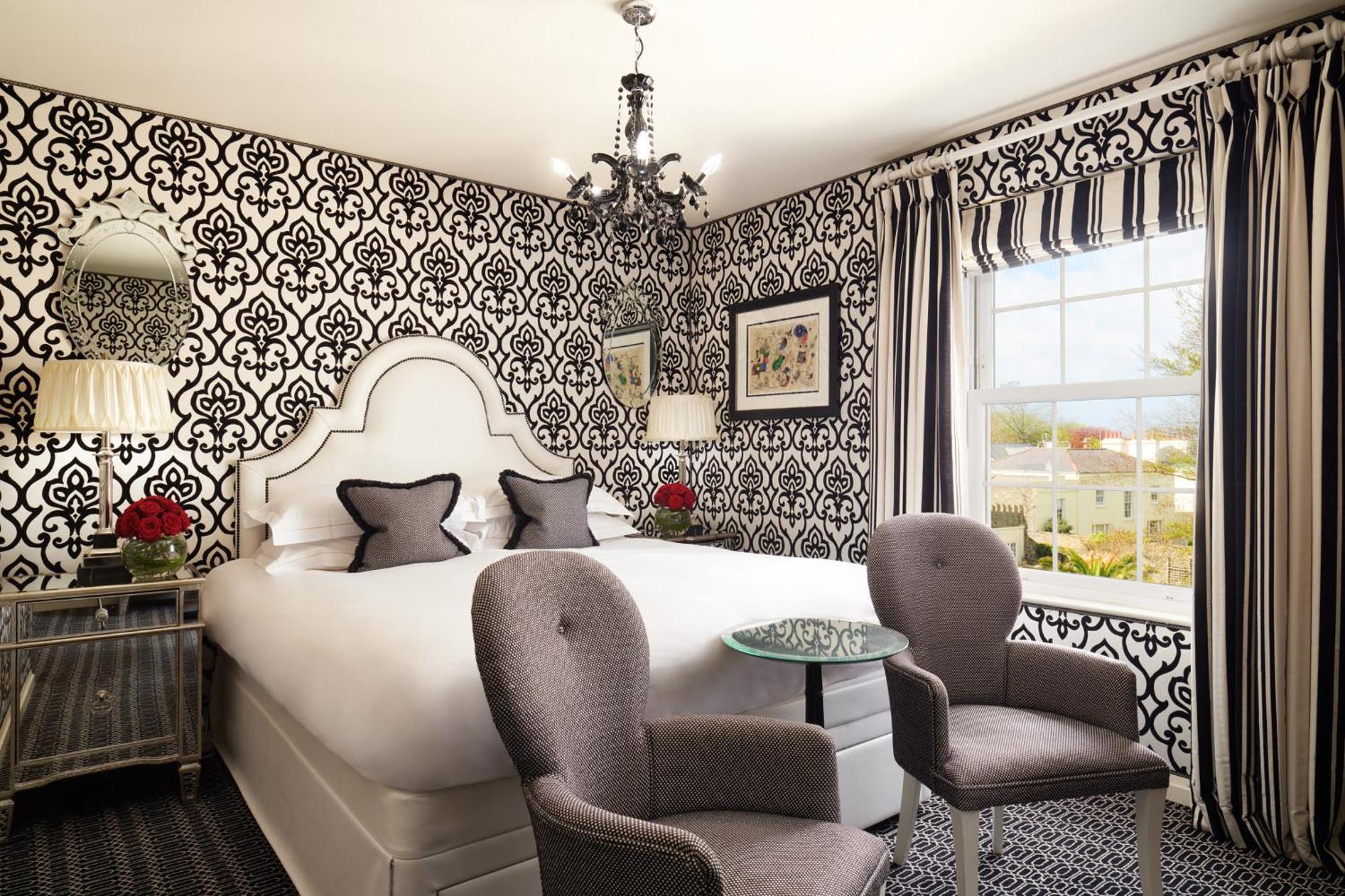 Duke Of Richmond Hotel Saint Peter Port ภายนอก รูปภาพ