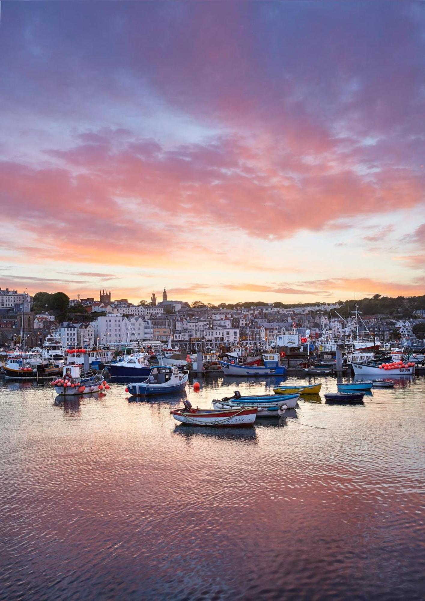 Duke Of Richmond Hotel Saint Peter Port ภายนอก รูปภาพ