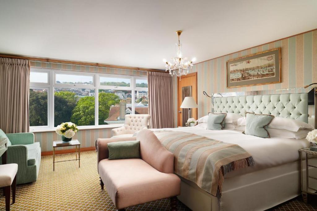 Duke Of Richmond Hotel Saint Peter Port ภายนอก รูปภาพ